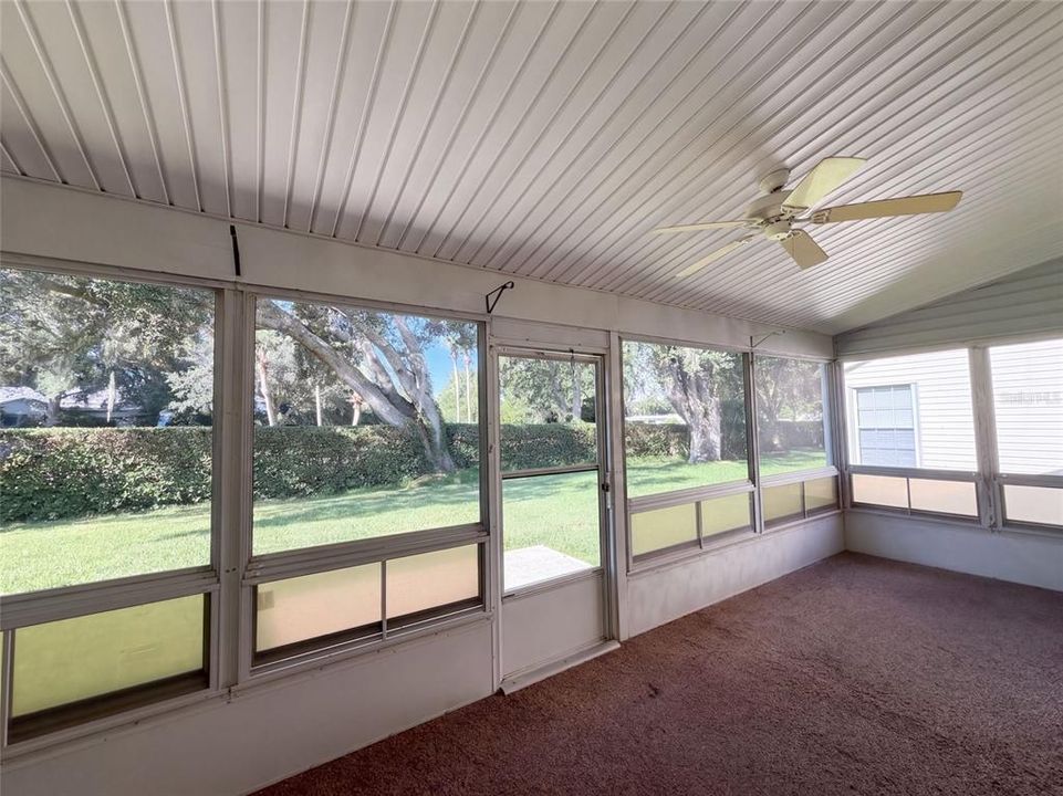For Sale: $225,000 (2 beds, 2 baths, 1256 Square Feet)
