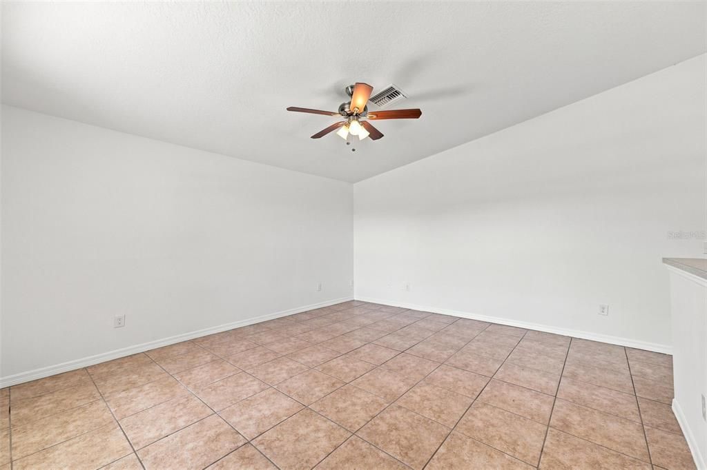For Sale: $279,999 (3 beds, 2 baths, 1345 Square Feet)