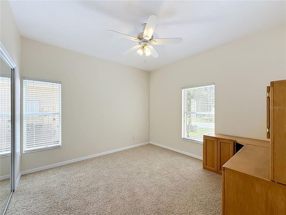 For Sale: $260,000 (2 beds, 2 baths, 1847 Square Feet)