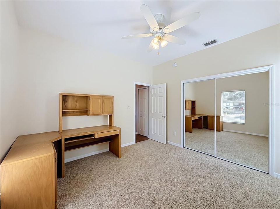 For Sale: $260,000 (2 beds, 2 baths, 1847 Square Feet)