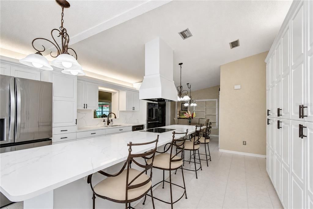 For Sale: $460,000 (3 beds, 2 baths, 2252 Square Feet)