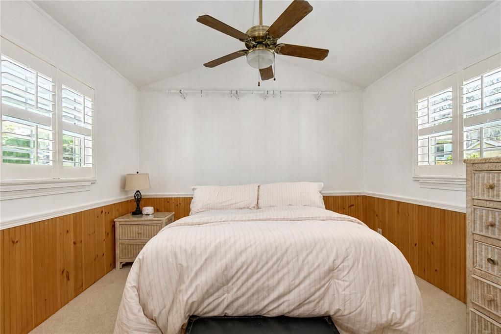 For Sale: $460,000 (3 beds, 2 baths, 2252 Square Feet)