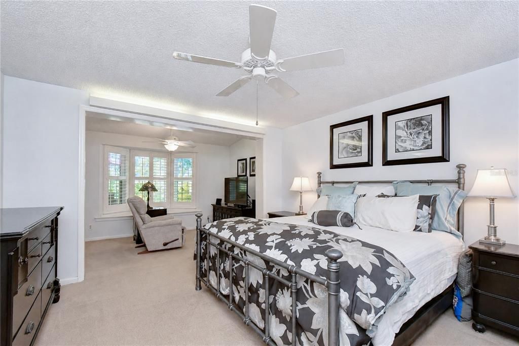 For Sale: $460,000 (3 beds, 2 baths, 2252 Square Feet)