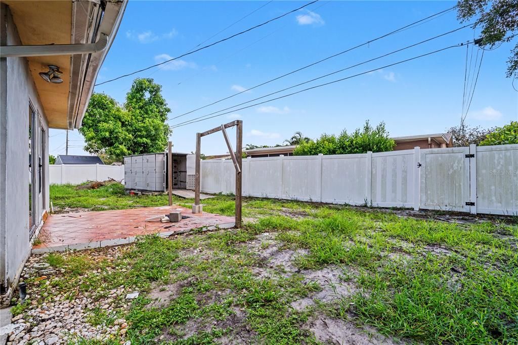 En Venta: $399,000 (3 camas, 2 baños, 1639 Pies cuadrados)