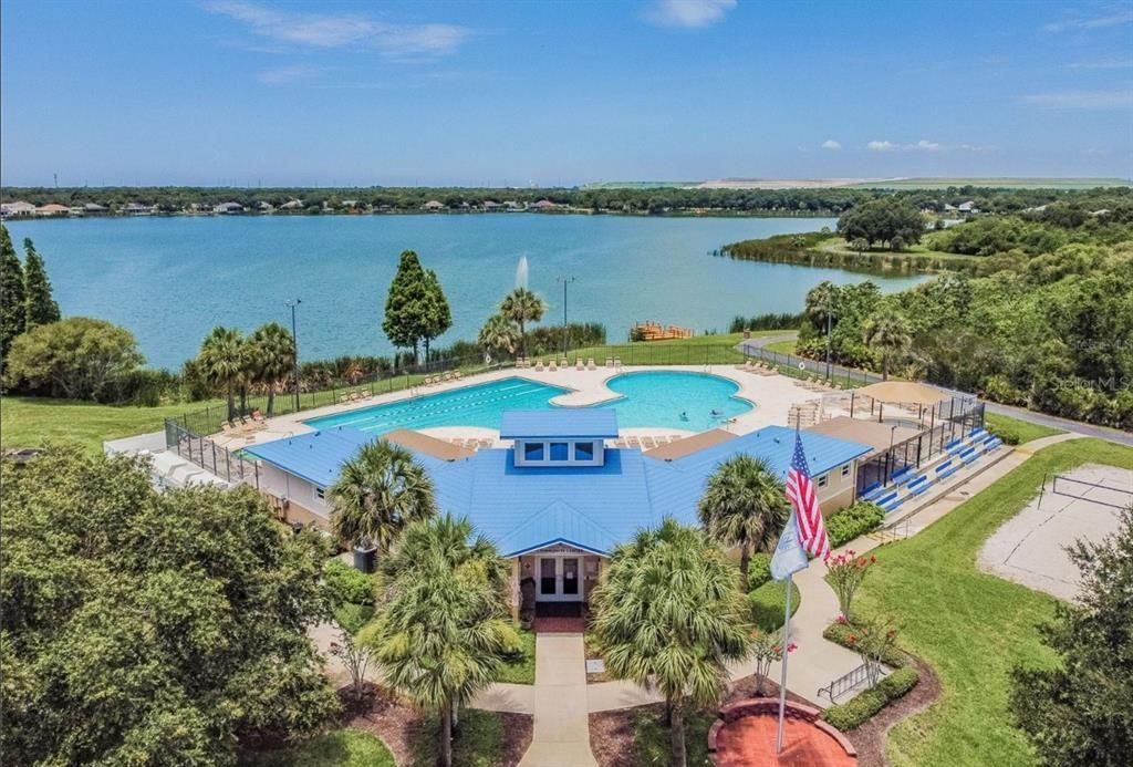 For Rent: $2,595 (4 beds, 2 baths, 2261 Square Feet)