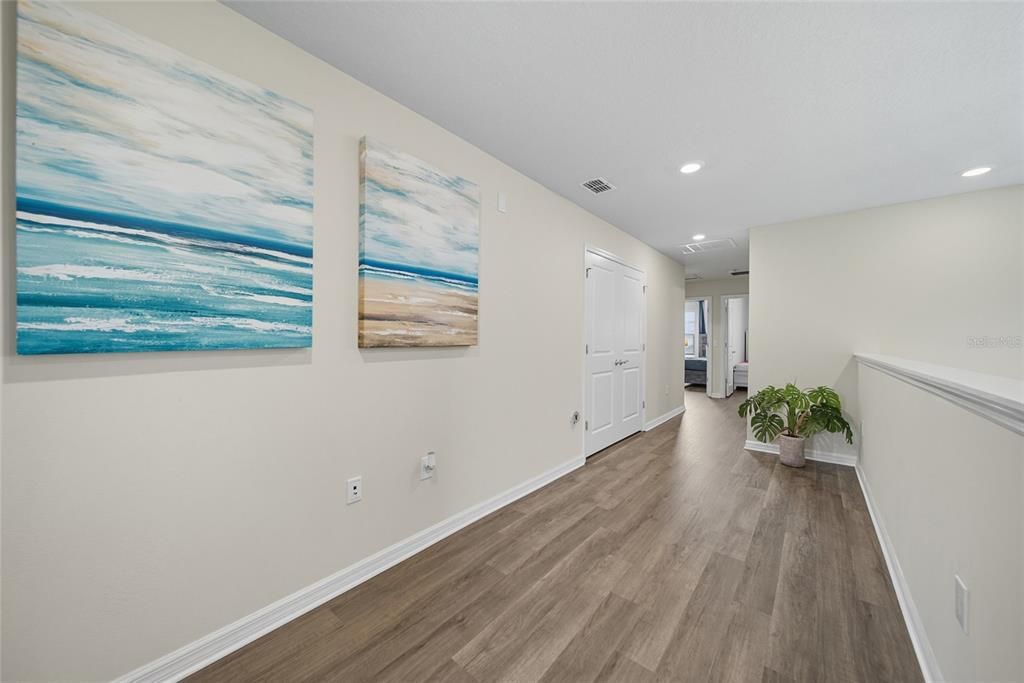For Sale: $589,000 (5 beds, 4 baths, 2504 Square Feet)