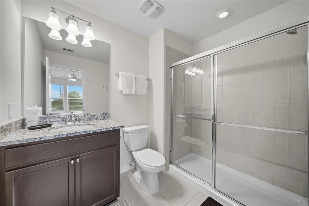 For Sale: $589,000 (5 beds, 4 baths, 2504 Square Feet)