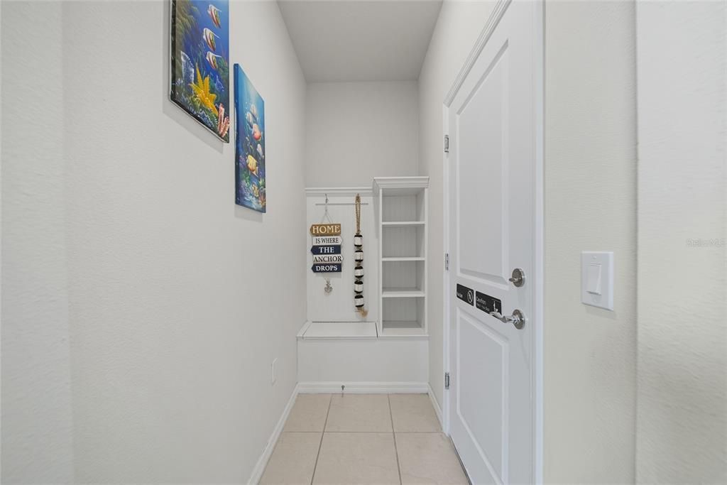 For Sale: $589,000 (5 beds, 4 baths, 2504 Square Feet)