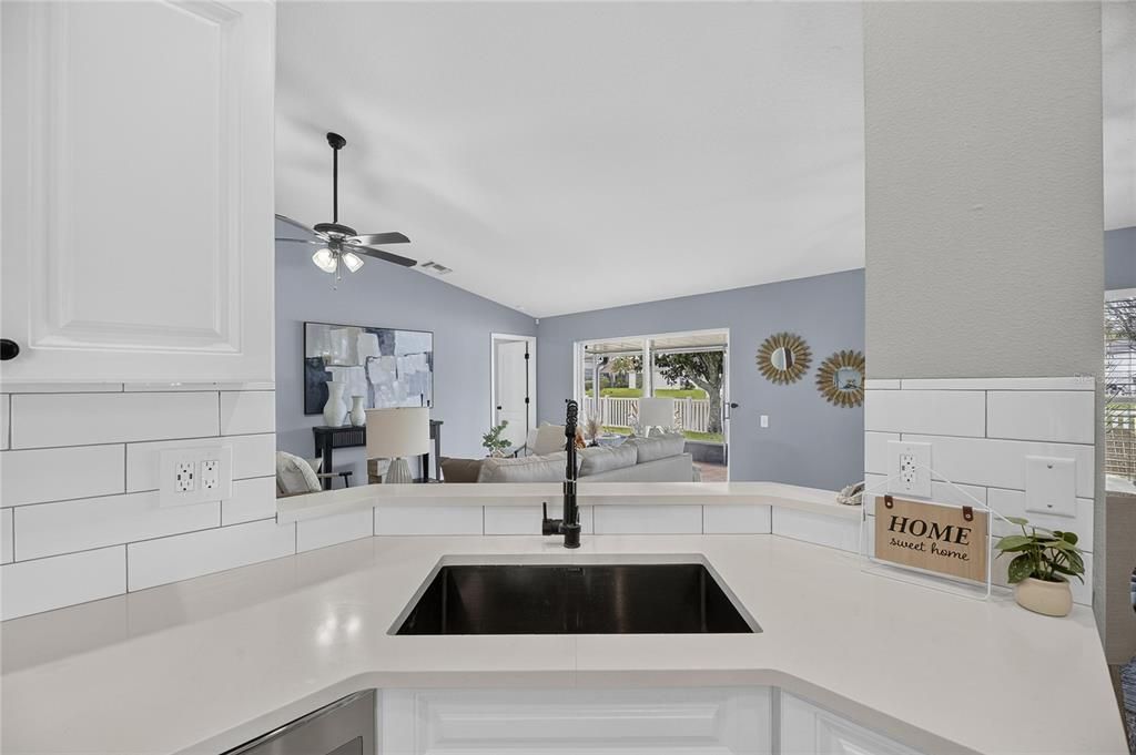 For Sale: $368,900 (3 beds, 2 baths, 1505 Square Feet)