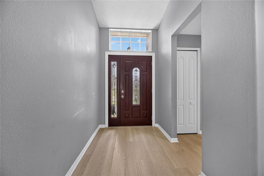 For Sale: $368,900 (3 beds, 2 baths, 1505 Square Feet)
