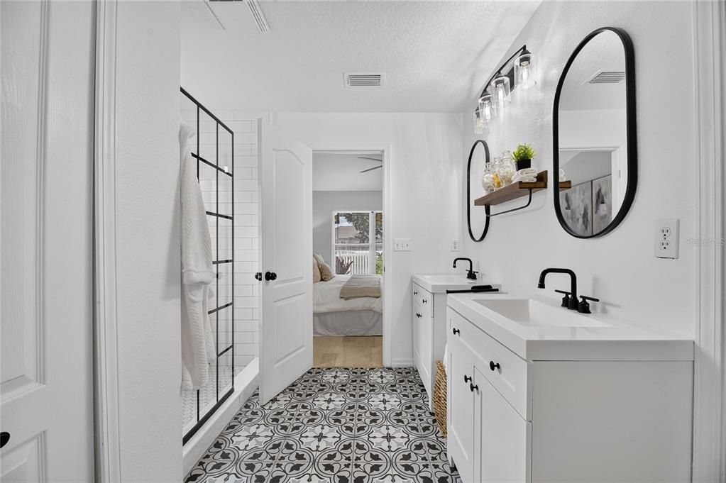 For Sale: $368,900 (3 beds, 2 baths, 1505 Square Feet)