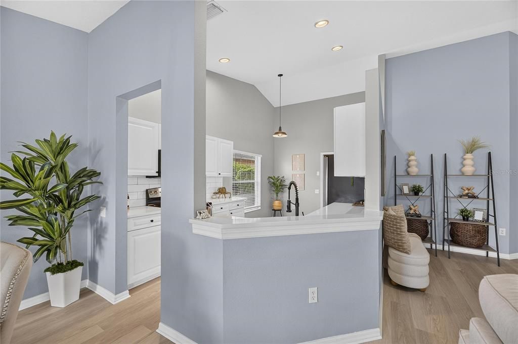 For Sale: $368,900 (3 beds, 2 baths, 1505 Square Feet)