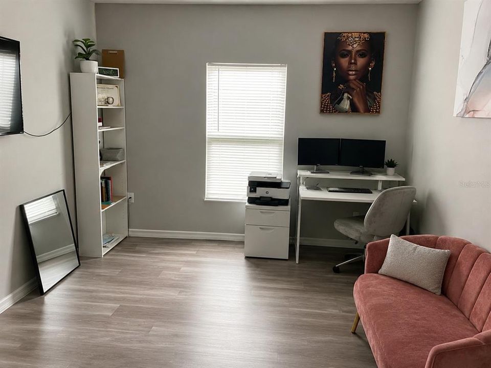For Sale: $350,000 (5 beds, 3 baths, 3022 Square Feet)
