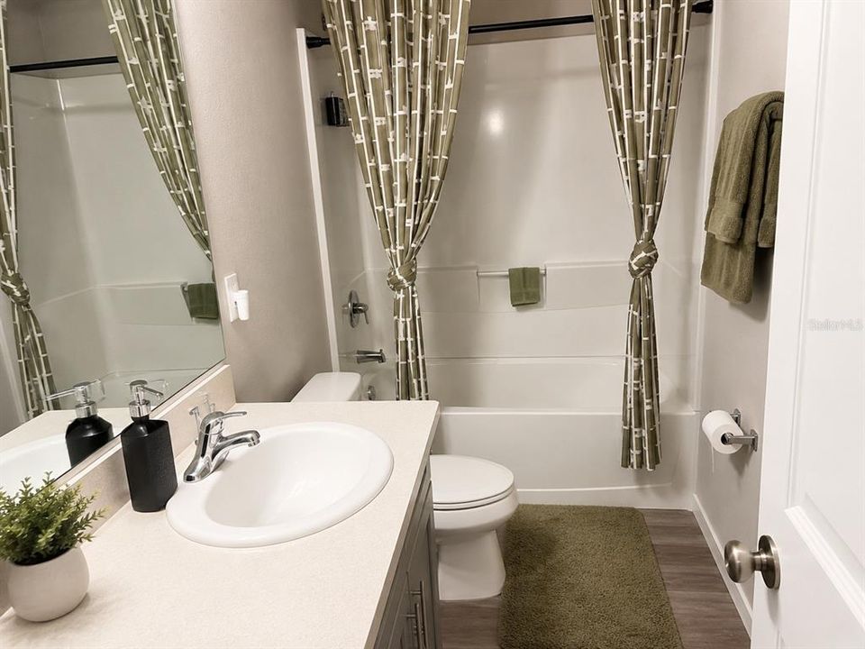 For Sale: $350,000 (5 beds, 3 baths, 3022 Square Feet)