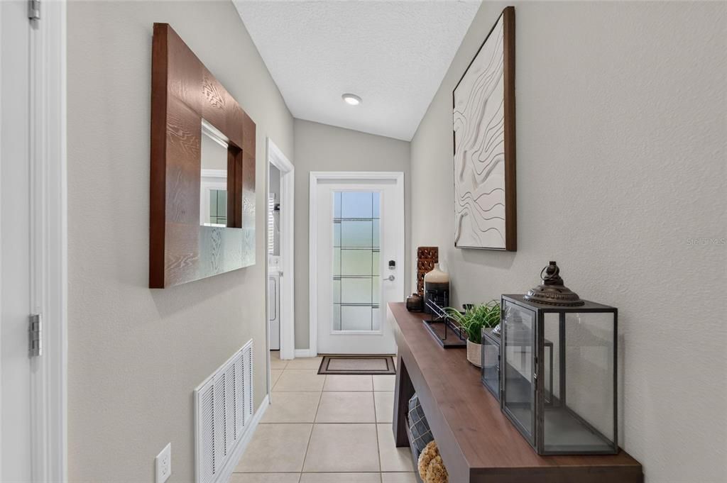 For Sale: $325,000 (3 beds, 2 baths, 1451 Square Feet)