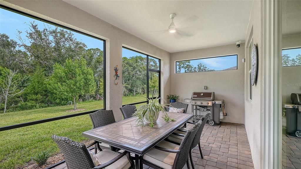 En Venta: $819,000 (3 camas, 2 baños, 3012 Pies cuadrados)