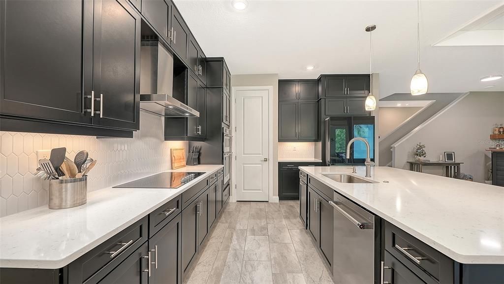 En Venta: $819,000 (3 camas, 2 baños, 3012 Pies cuadrados)