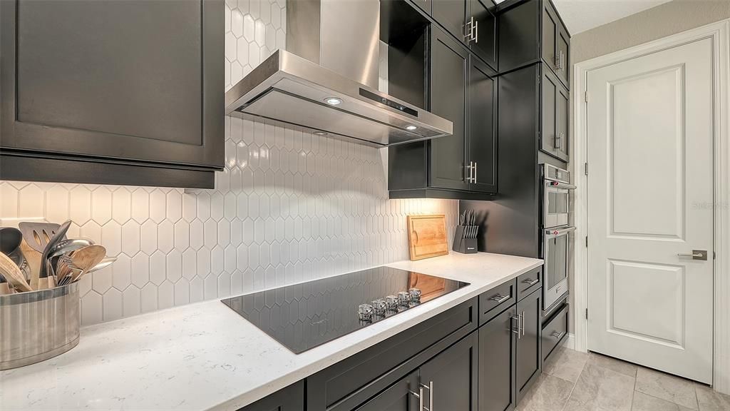 En Venta: $819,000 (3 camas, 2 baños, 3012 Pies cuadrados)