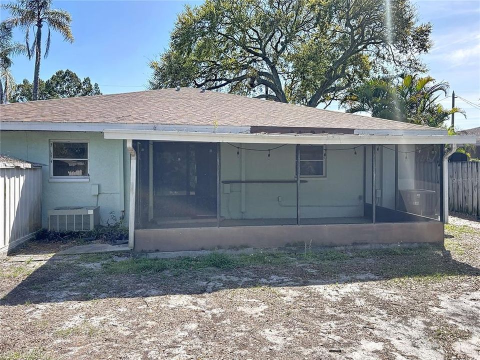 En Venta: $399,900 (3 camas, 0 baños, 1720 Pies cuadrados)