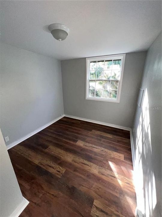 For Rent: $1,500 (3 beds, 1 baths, 2280 Square Feet)