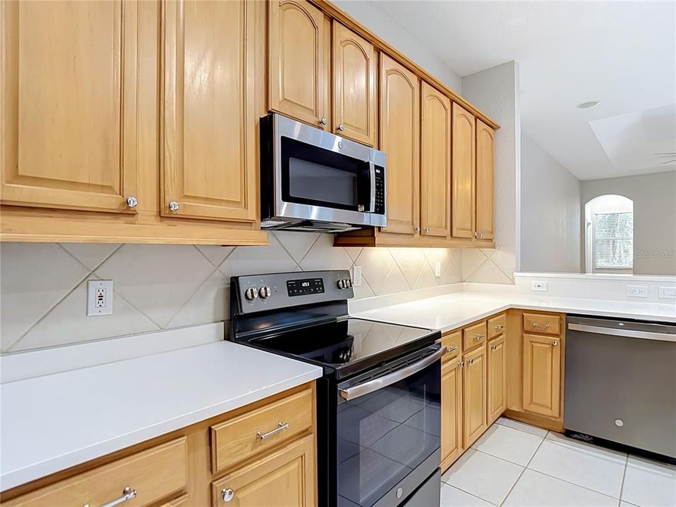 For Sale: $679,900 (4 beds, 3 baths, 2868 Square Feet)