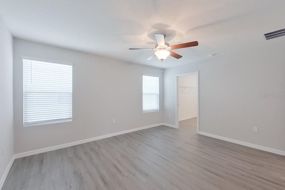 For Rent: $2,145 (4 beds, 2 baths, 2176 Square Feet)