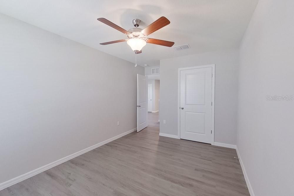 For Rent: $2,145 (4 beds, 2 baths, 2176 Square Feet)