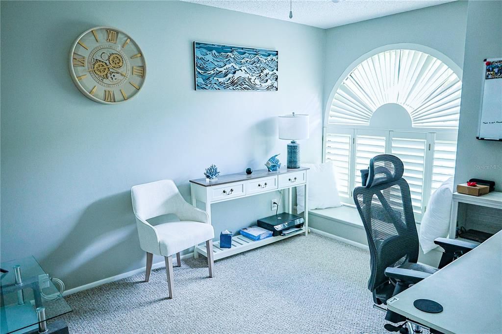 For Sale: $538,000 (4 beds, 2 baths, 1634 Square Feet)