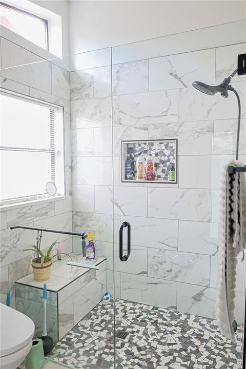 For Sale: $538,000 (4 beds, 2 baths, 1634 Square Feet)