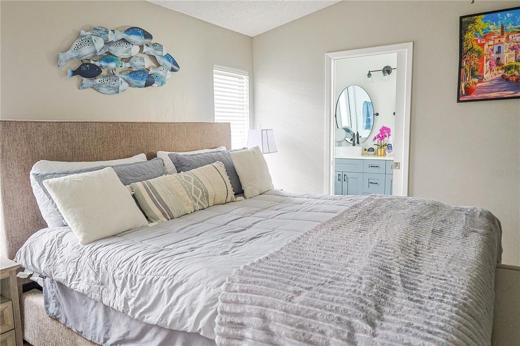 For Sale: $538,000 (4 beds, 2 baths, 1634 Square Feet)