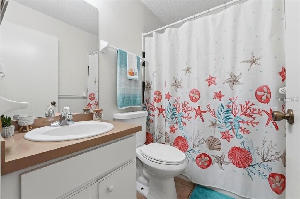 For Sale: $210,000 (3 beds, 2 baths, 1308 Square Feet)