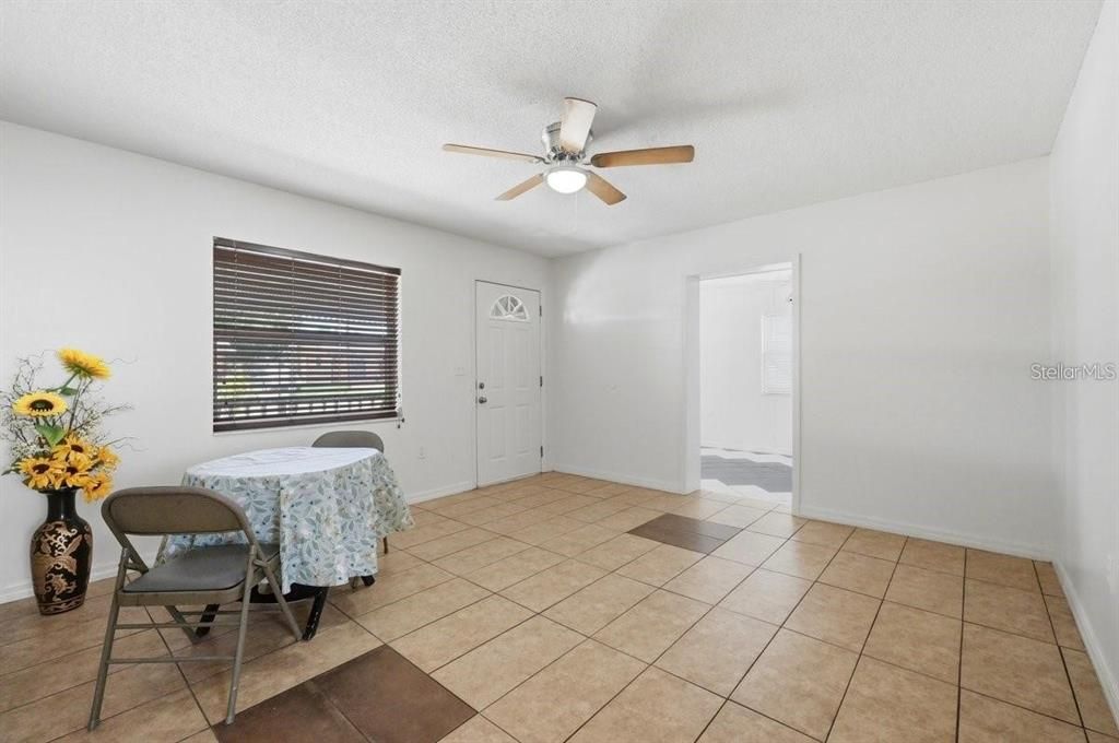 For Sale: $210,000 (3 beds, 2 baths, 1308 Square Feet)