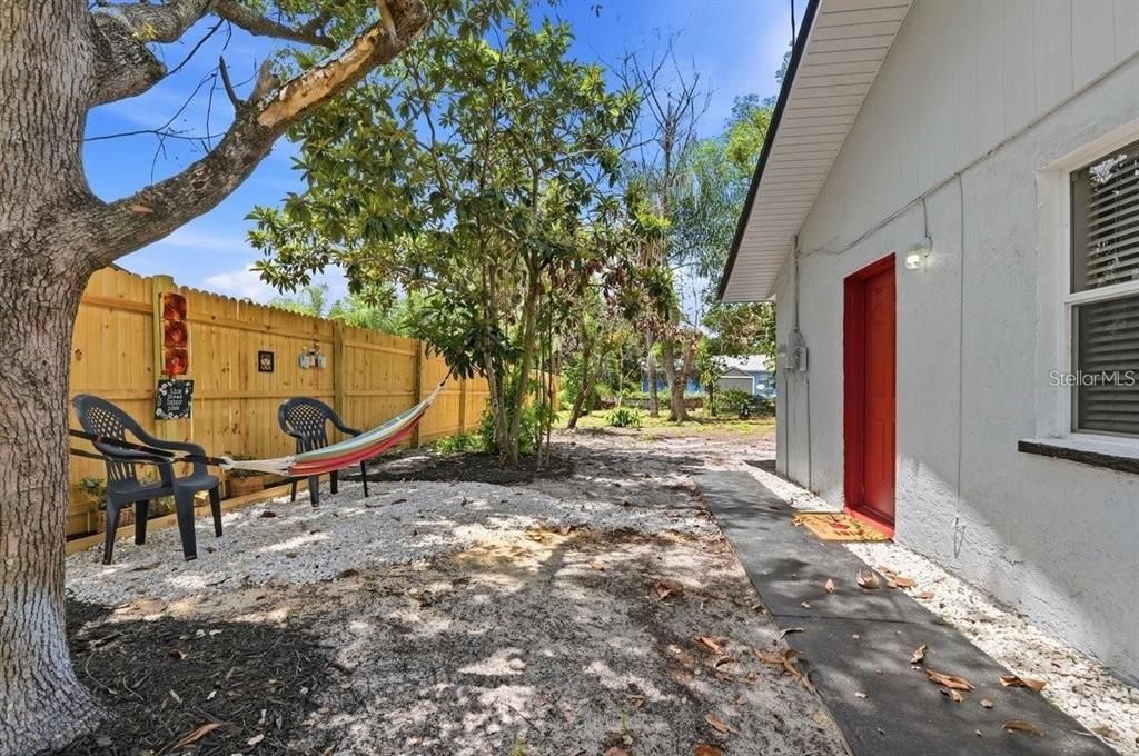 For Sale: $210,000 (3 beds, 2 baths, 1308 Square Feet)