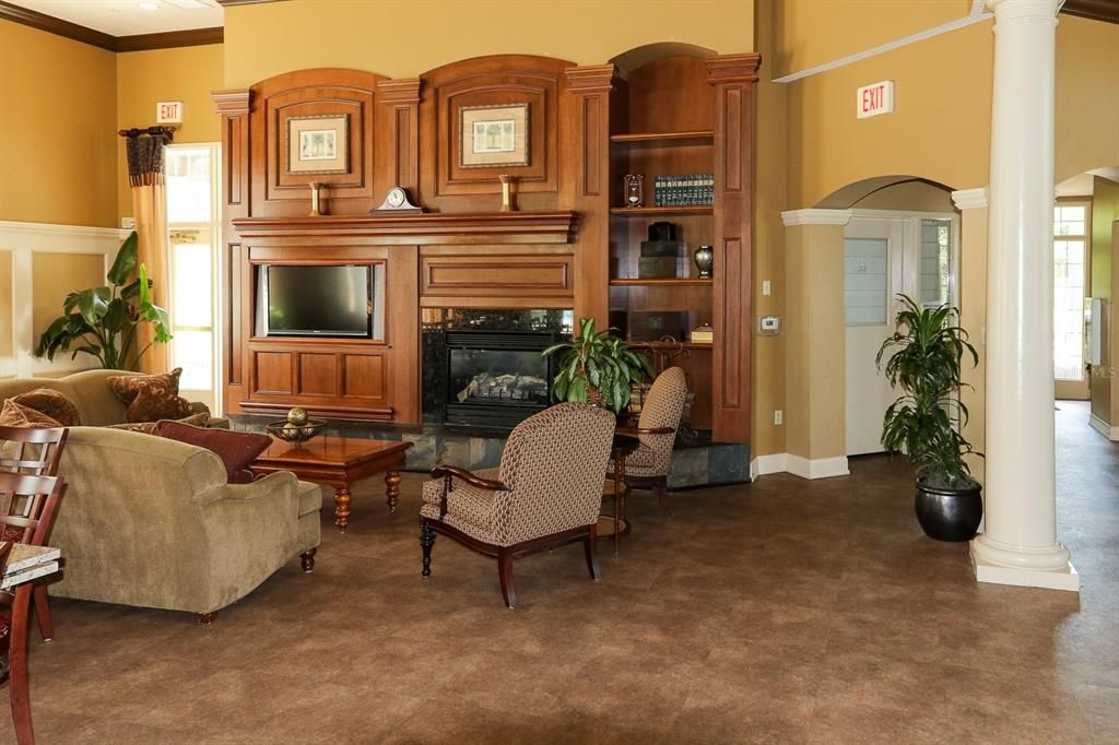For Sale: $260,000 (3 beds, 2 baths, 1682 Square Feet)