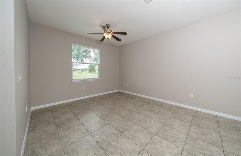 For Sale: $260,000 (3 beds, 2 baths, 1682 Square Feet)