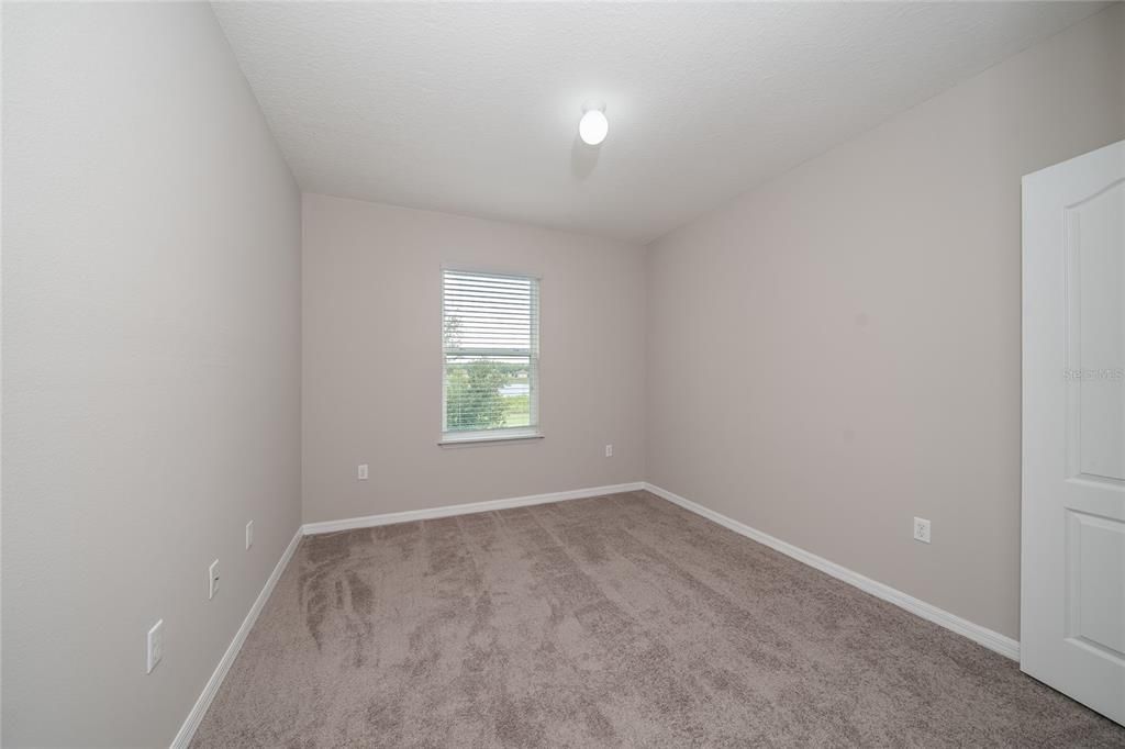 For Sale: $260,000 (3 beds, 2 baths, 1682 Square Feet)
