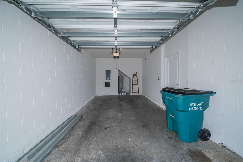 For Sale: $260,000 (3 beds, 2 baths, 1682 Square Feet)