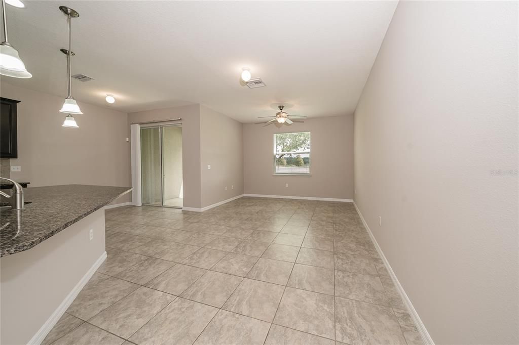 For Sale: $260,000 (3 beds, 2 baths, 1682 Square Feet)