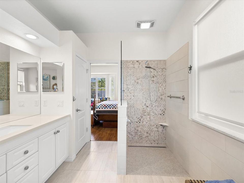 En Venta: $639,900 (3 camas, 2 baños, 2036 Pies cuadrados)