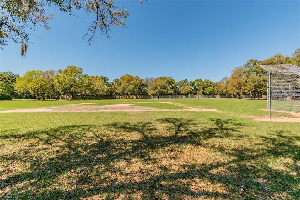 For Sale: $539,000 (5 beds, 3 baths, 2668 Square Feet)