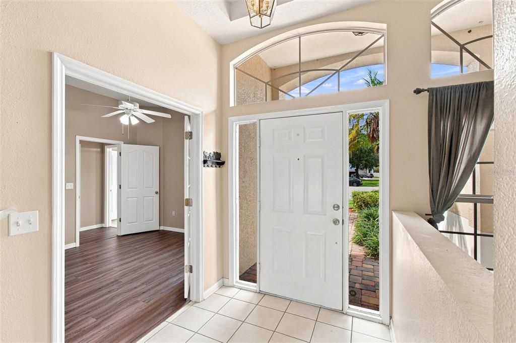 For Sale: $539,000 (5 beds, 3 baths, 2668 Square Feet)