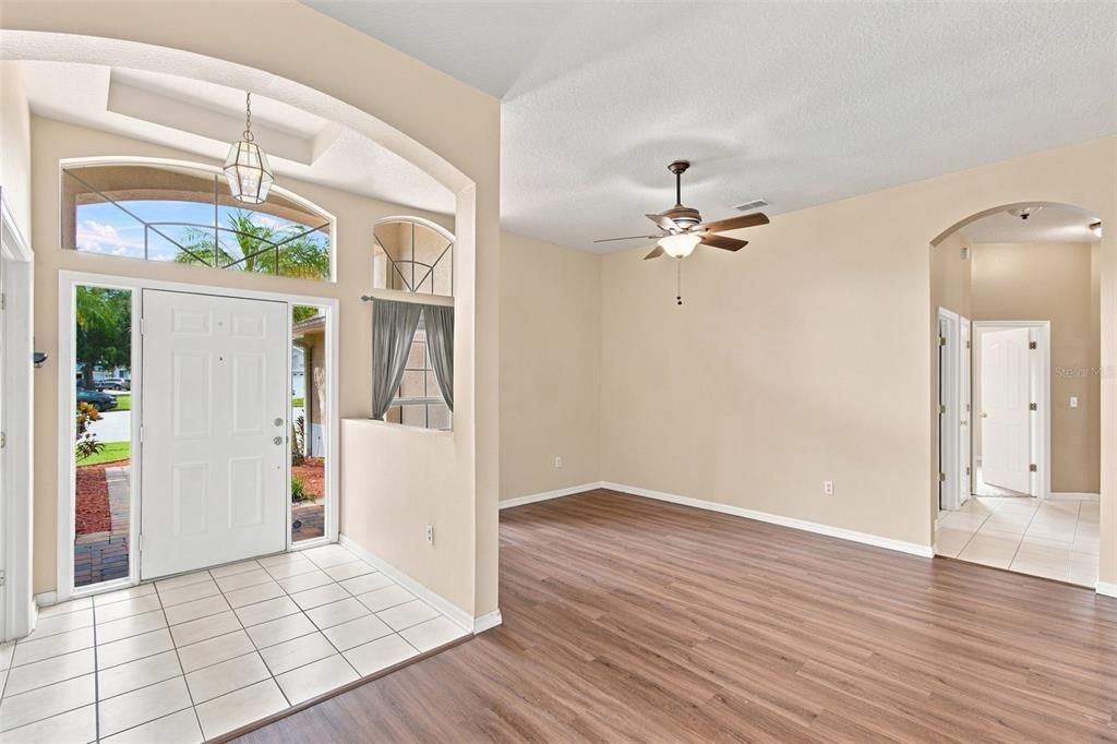 For Sale: $539,000 (5 beds, 3 baths, 2668 Square Feet)