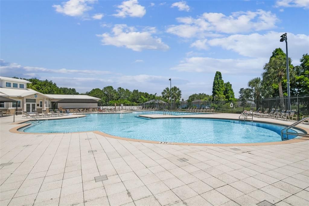 For Sale: $539,000 (5 beds, 3 baths, 2668 Square Feet)