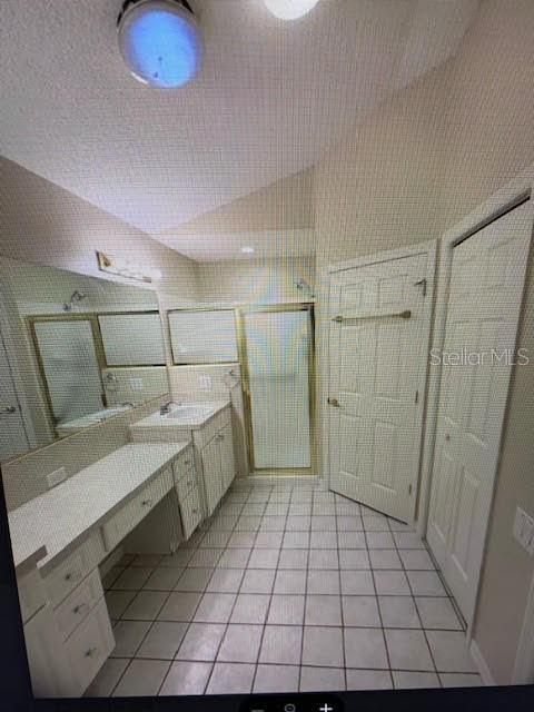 For Sale: $550,000 (2 beds, 2 baths, 1397 Square Feet)