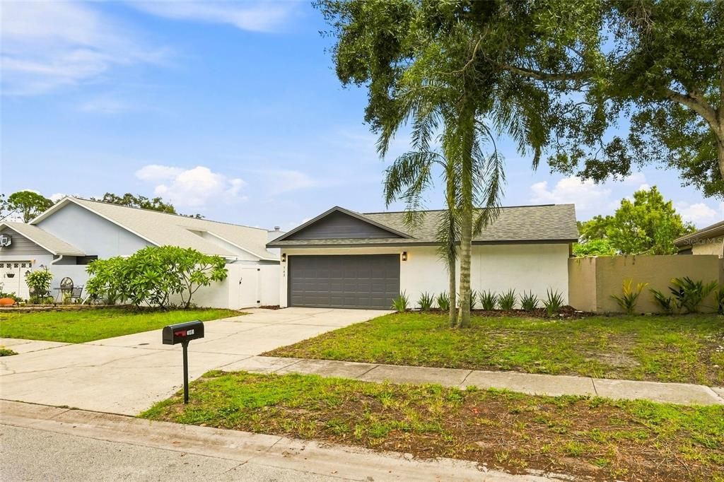 For Sale: $529,900 (3 beds, 2 baths, 1655 Square Feet)