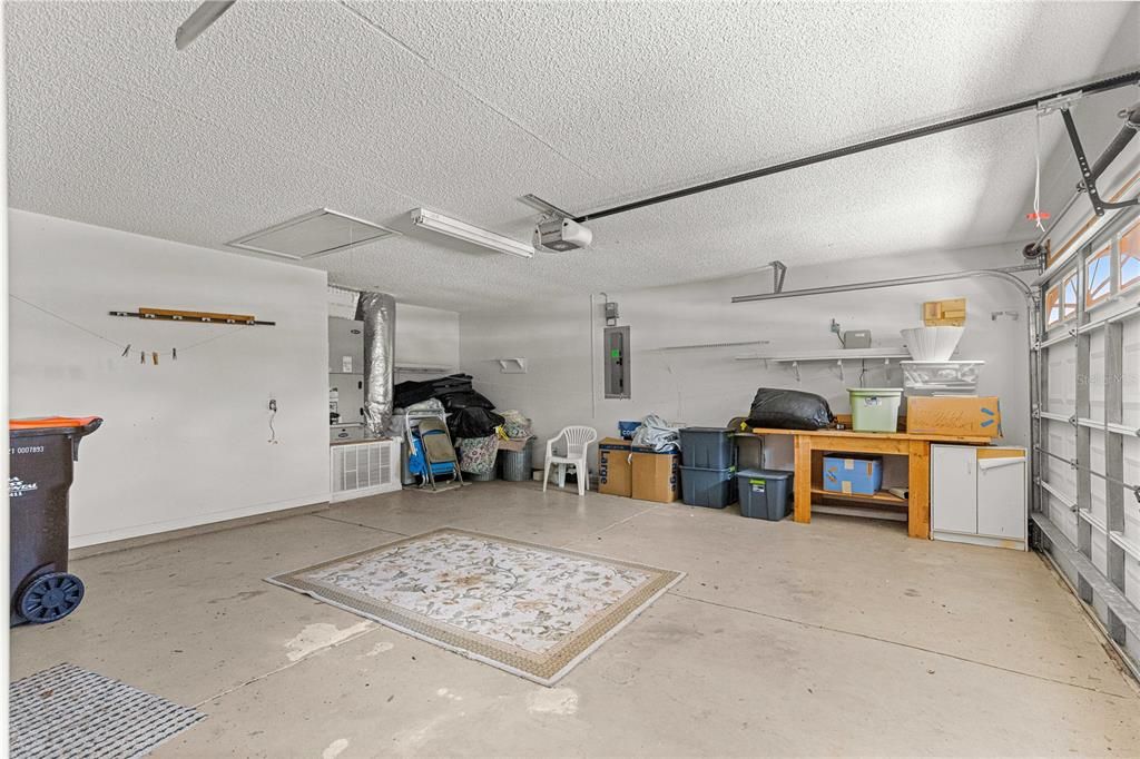 For Sale: $224,600 (2 beds, 2 baths, 1621 Square Feet)