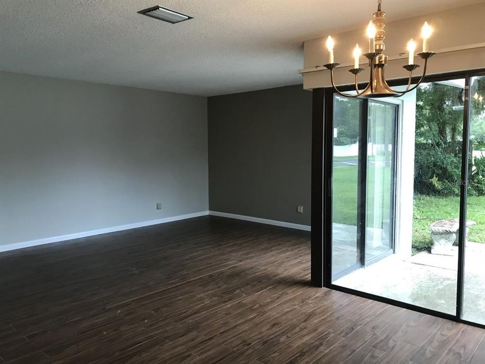 For Rent: $2,700 (4 beds, 2 baths, 1535 Square Feet)