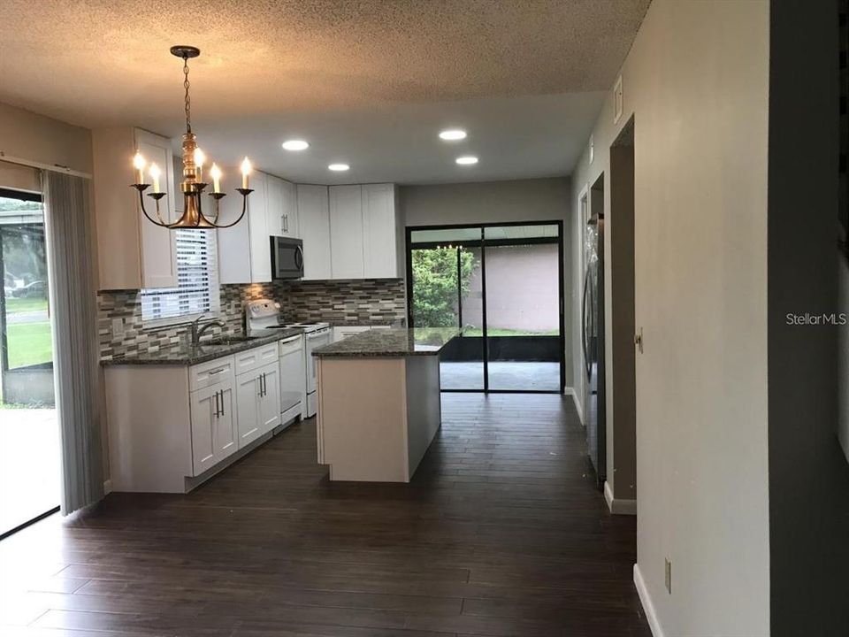 For Rent: $2,700 (4 beds, 2 baths, 1535 Square Feet)