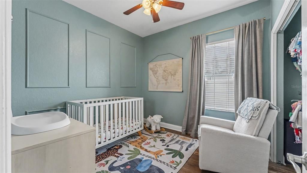 For Sale: $399,999 (4 beds, 2 baths, 1875 Square Feet)