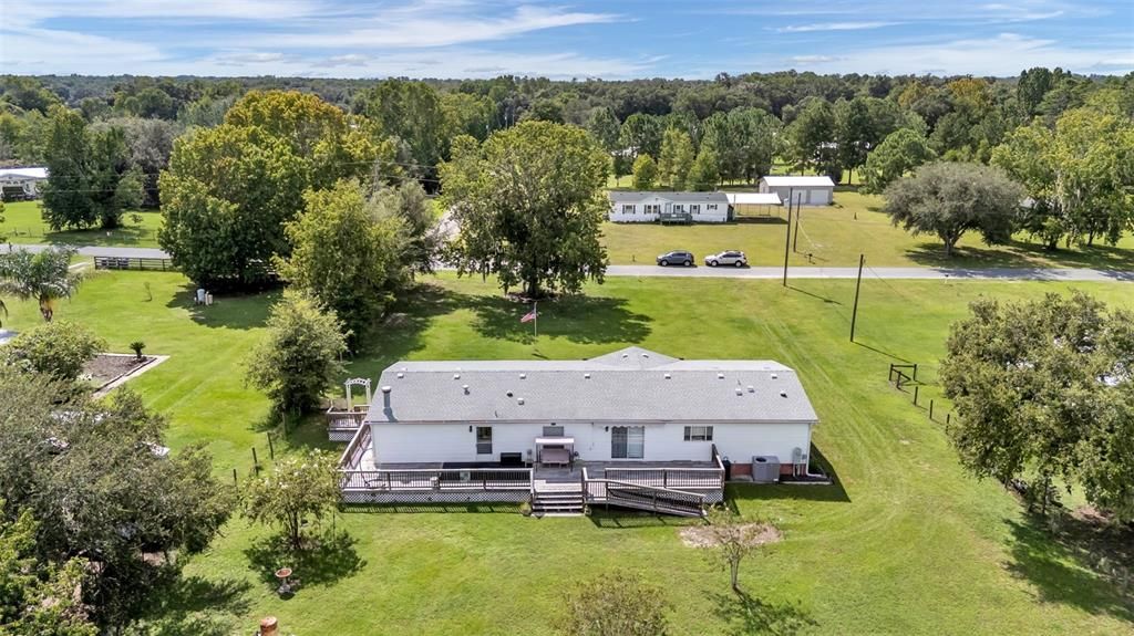 Activo con contrato: $249,900 (4 camas, 2 baños, 2356 Pies cuadrados)